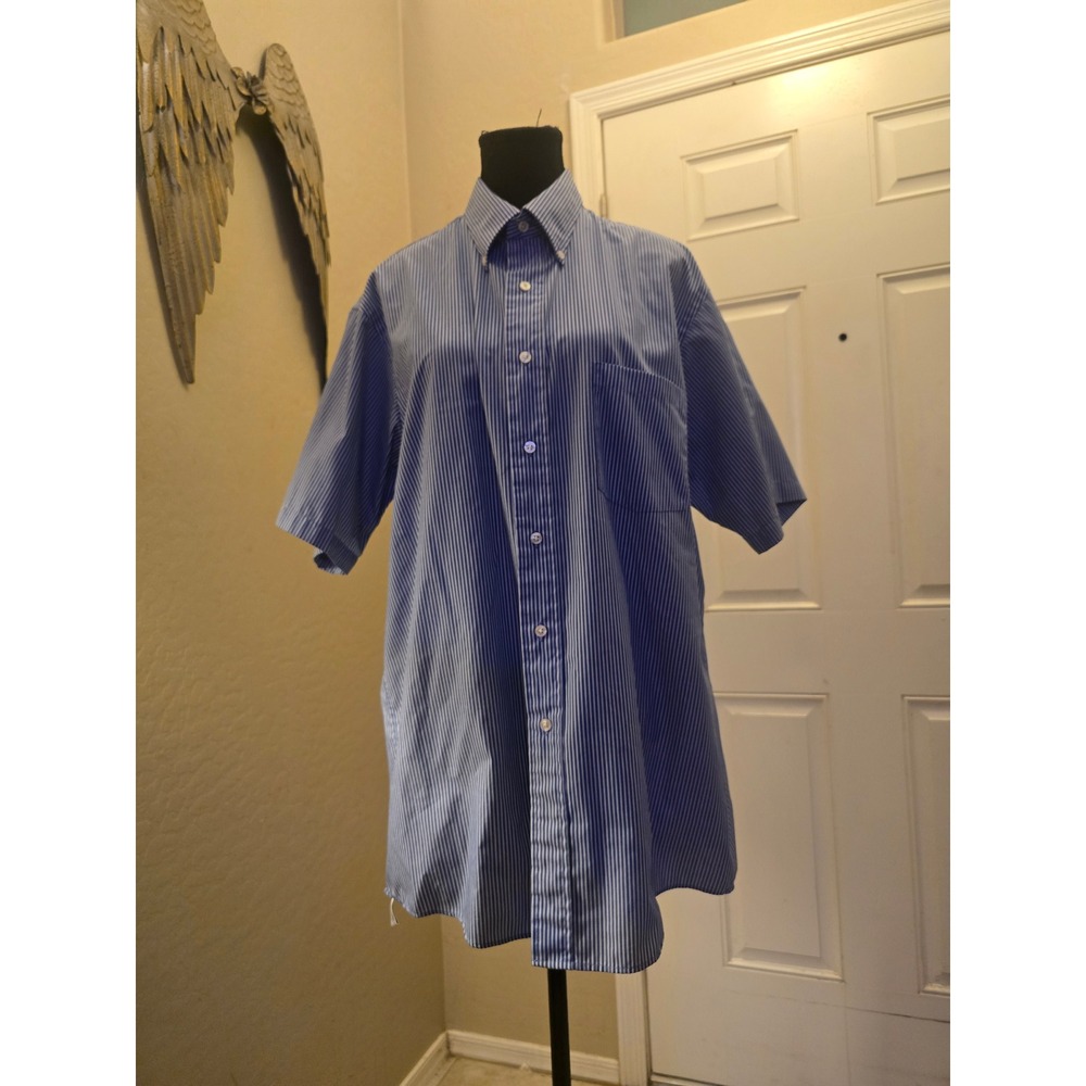 Van Heusen Mens Blue White Pinstripe Broadcloth Half Sleeve Button Down 16.5